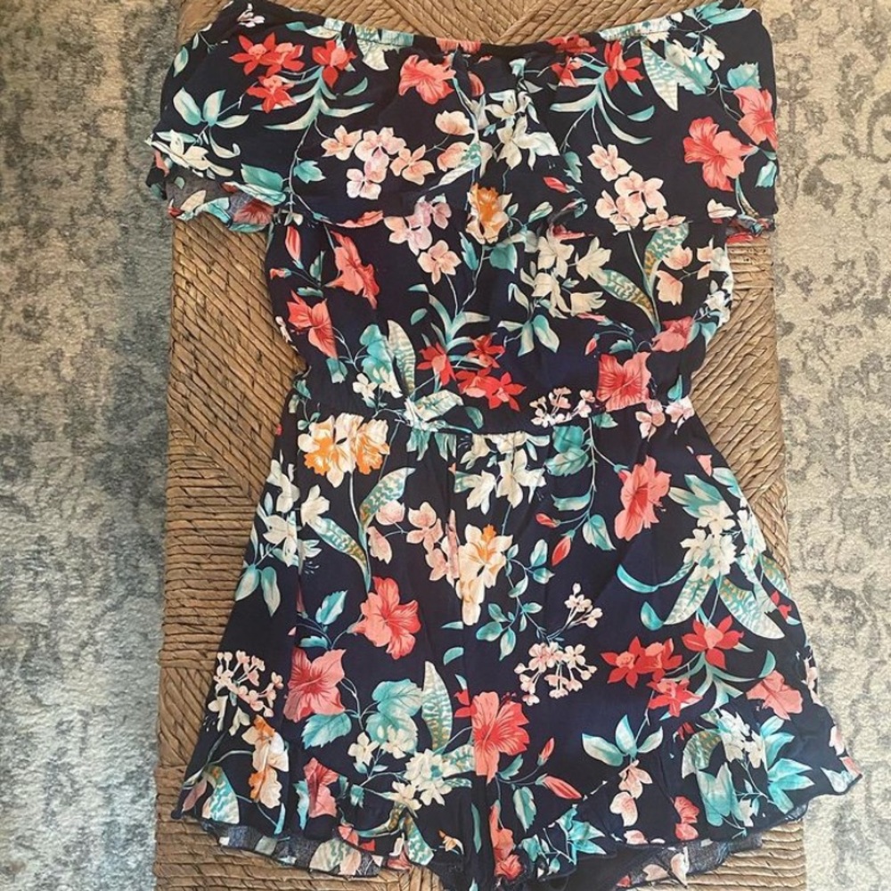 Floral Romper Size Small